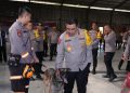 Polda Sumatera Utara Gunakan Anjing Pelacak untuk Temukan Korban Banjir dan Longsor