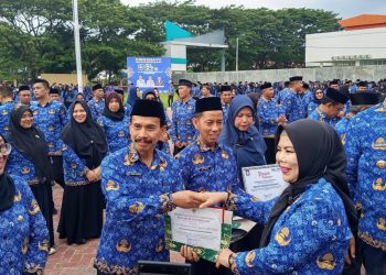 Kepala Dinas Perhubungan Gorontalo Diganjar Penghargaan atas Inovasi Digital