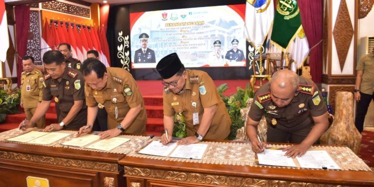Jambi Siap Terapkan Pidana Kerja Sosial, Pemkot dan Kejari Tandatangani Kerja Sama