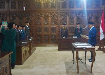 Bupati Batang Lantik Pejabat Baru, Tekankan Pentingnya Meritokrasi