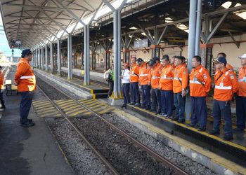 KAI Daop 8 Surabaya Tingkatkan Pemeriksaan Jalur Menjelang Libur Akhir Tahun