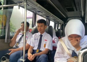 Bus Sekolah Gratis Brimob Polda Metro Jaya Direspons Positif Warga Tangerang Selatan