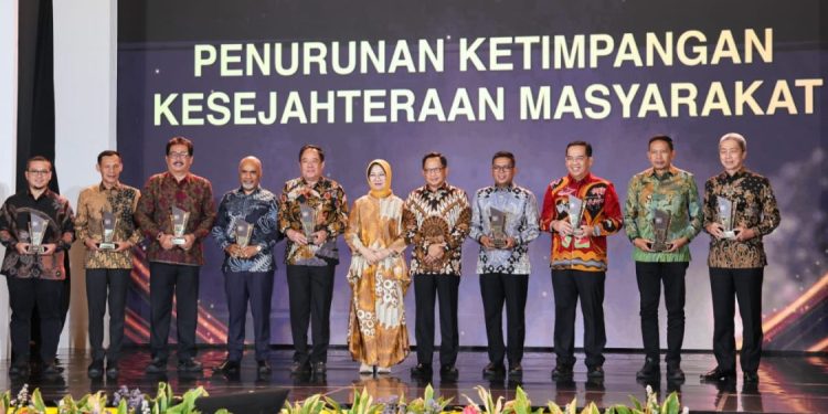 Provinsi Banten Terima Penghargaan Nasional atas Upaya Kurangi Ketimpangan