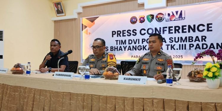 Tim DVI Polda Sumbar Percepat Proses Identifikasi Korban Bencana