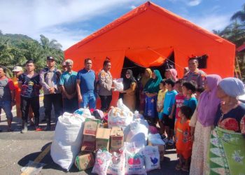 Polres Tapanuli Selatan Distribusikan Bantuan untuk Korban Bencana di Reniate