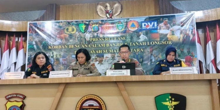 Tim DVI Polda Sumut Berhasil Identifikasi 290 Korban Banjir