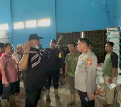 Kapolri Berikan Bantuan untuk Korban Bencana di Aceh Tamiang