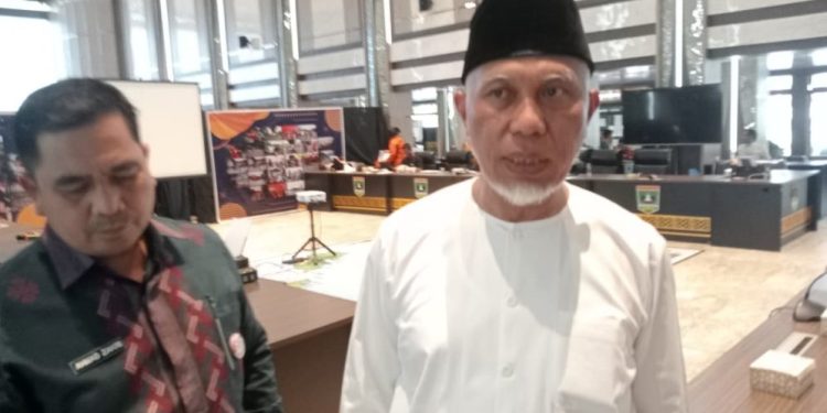 Gubernur Sumbar Pastikan Bantuan Banjir Lebih Cepat Tersalurkan