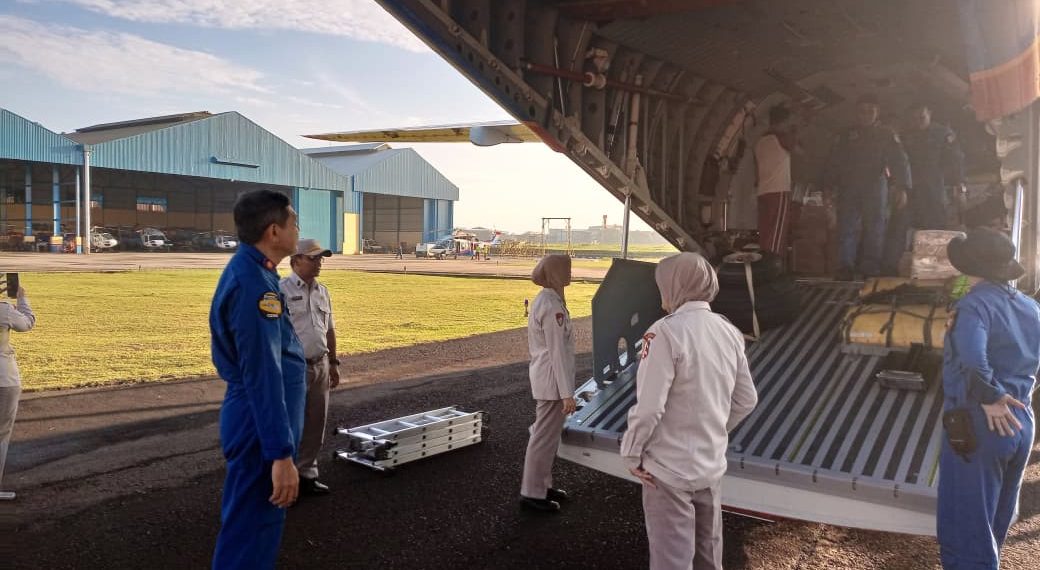 Kolaborasi Polri dan Relawan Salurkan 4,5 Ton Bantuan ke Daerah Bencana