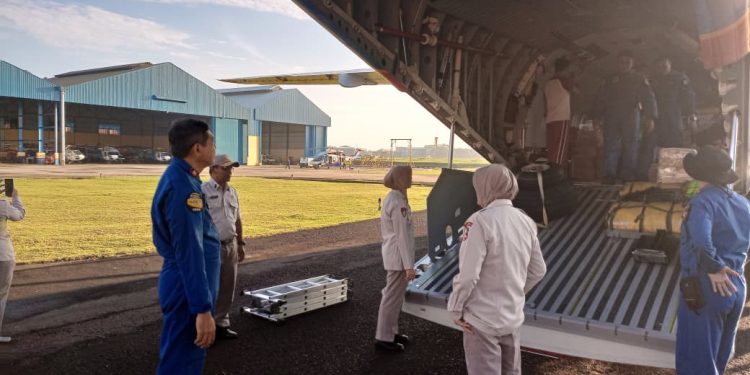 Kolaborasi Polri dan Relawan Salurkan 4,5 Ton Bantuan ke Daerah Bencana