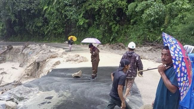 Korban Banjir dan Longsor di Sumatera Meningkat: 867 Meninggal, 512 Hilang