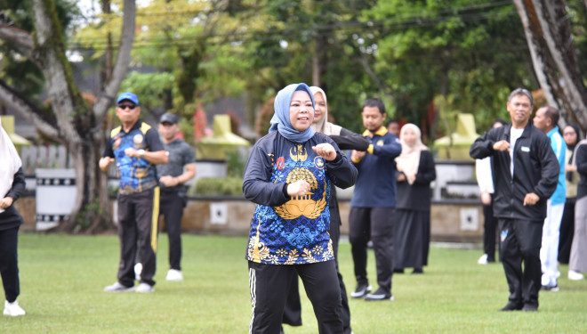 Bupati Kotawaringin Barat Dorong Profesionalisme ASN
