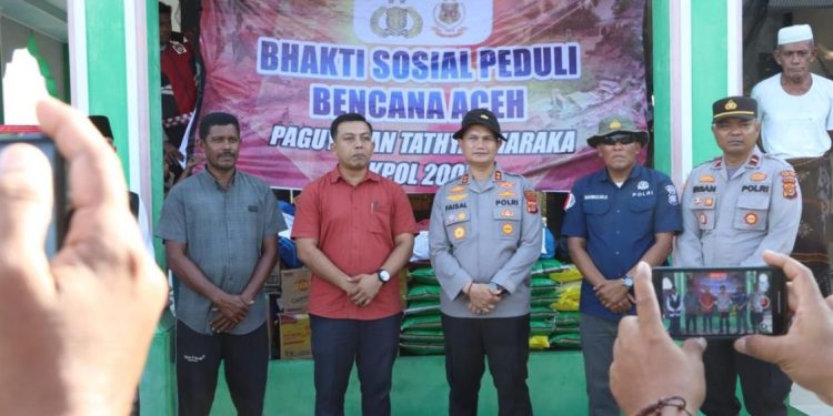Kapolres Pidie Jaya Distribusikan Bantuan Akpol 2005 untuk Korban Banjir