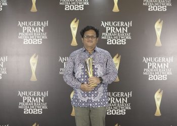 Meutya Hafid Terima Penghargaan Public Trust Leadership dari PRMN