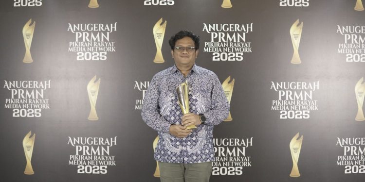 Meutya Hafid Terima Penghargaan Public Trust Leadership dari PRMN