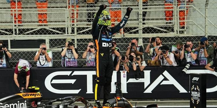Lando Norris Raih Gelar Juara Dunia F1 2025 untuk McLaren
