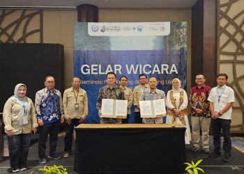 UGM dan ISMP Serahkan Peta Geospasial Laut Nasional ke KKP