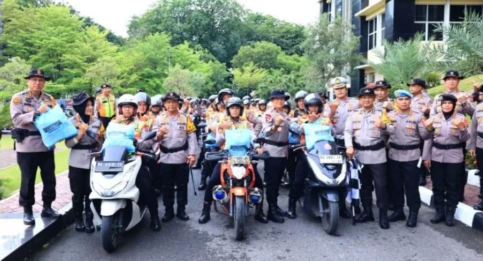 Polda Sumbar Distribusikan Ratusan Paket Bantuan ke Lima Lokasi Bencana di Padang