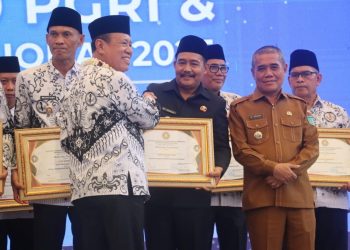 Peringatan HUT PGRI Sumsel Tekankan Peningkatan Mutu dan Perlindungan Guru