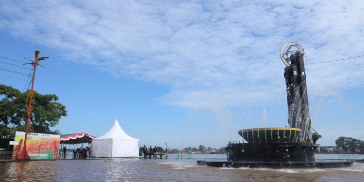 Wali Kota Pontianak Minta Warga Siaga Hadapi Banjir Rob