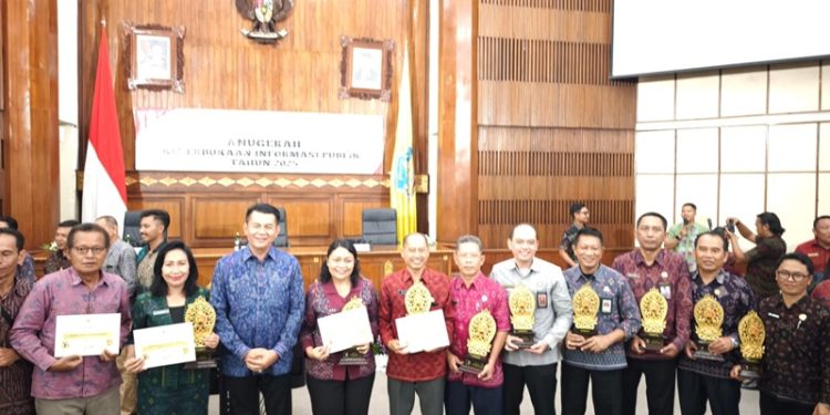 Pemprov Bali Perkuat Keterbukaan Informasi, Buleleng Raih 12 Penghargaan