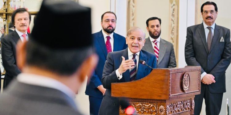 PM Pakistan Puji Kepemimpinan Prabowo dalam Kunjungan Kenegaraan