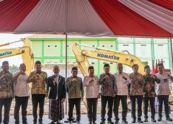 Menko PM: Peletakan Batu Pertama Al-Khoziny, Langkah Menuju Transformasi Pesantren