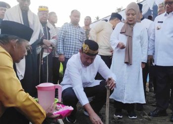 Gubernur Gorontalo Mulai Pembangunan Islamic Center