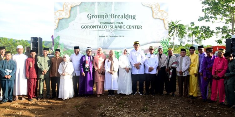 Gubernur Gorontalo Perkenalkan QRIS untuk Donasi Pembangunan Islamic Centre