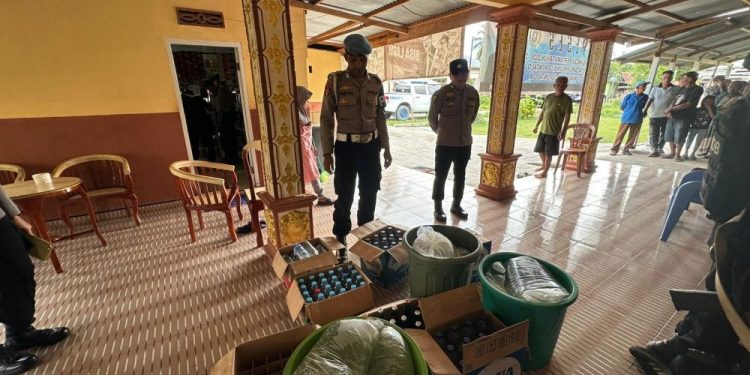 Operasi Pekat Otanaha 2025 Amankan Ratusan Botol Miras Jelang Natal dan Tahun Baru