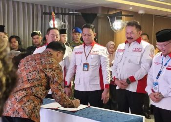 Menteri Yandri Susanto Dorong Abpednas Tingkatkan Pengawasan Dana Desa