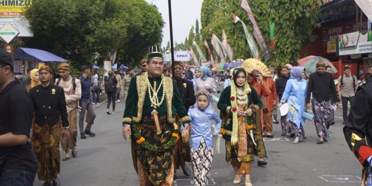 Pemkab Blora Selenggarakan Kirab Budaya untuk Peringati Hari Jadi ke-276