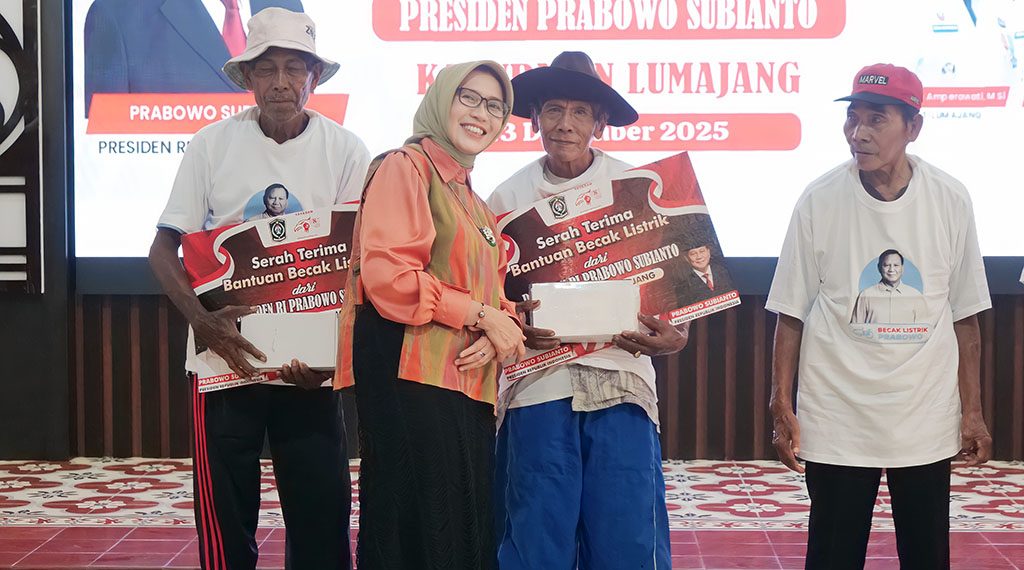 Becak Listrik Dukung Pekerja Lansia di Lumajang