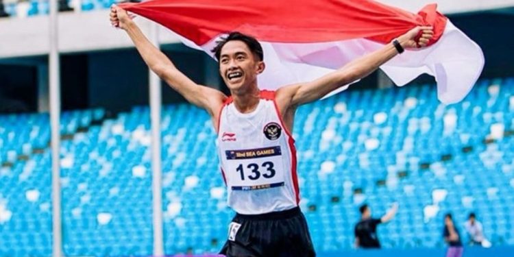Robi Syianturi Raih Emas di Maraton SEA Games 2025