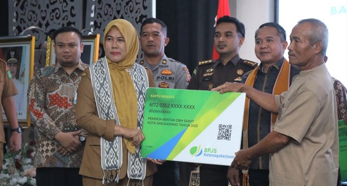 Pemkot Singkawang Resmi Luncurkan Program Perlindungan Pekerja Rentan