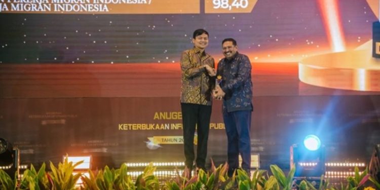 Kemkomdigi Pertahankan Predikat Informatif Selama Delapan Tahun Berturut-turut