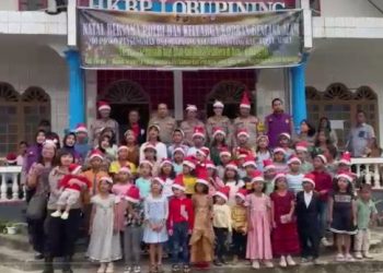 Polri Rayakan Natal Bersama Warga Terdampak Bencana di Tapanuli Utara