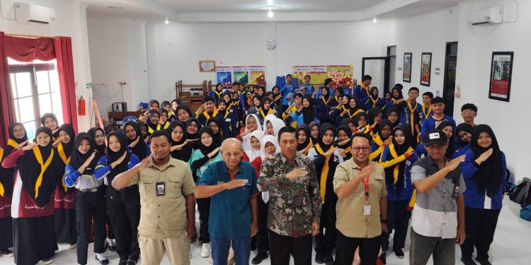 Latihan Gabungan PMR di Nganjuk Tingkatkan Keterampilan Pertolongan Pertama