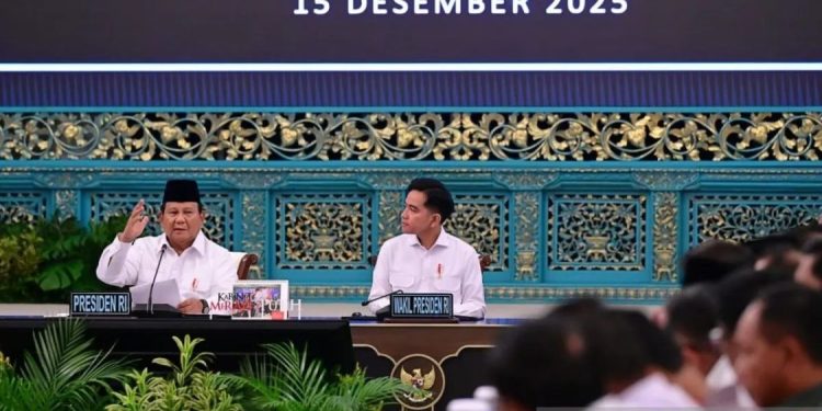 Presiden Prabowo Instruksikan Menhut Libatkan TNI-Polri dalam Investigasi Banjir di Sumatra