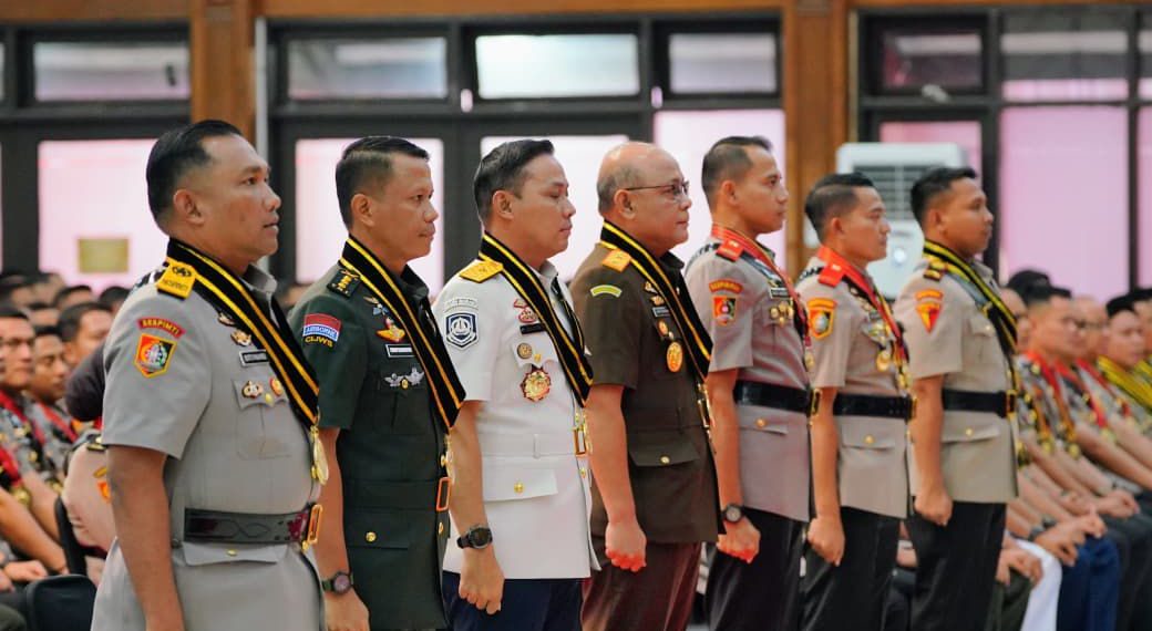 Kapolri Dorong Sinergi Lintas Institusi di Penutupan Pendidikan Sespim Polri 2025