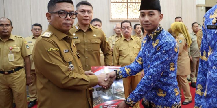 Gubernur Banten Distribusikan SK untuk 4.631 PPPK Paruh Waktu