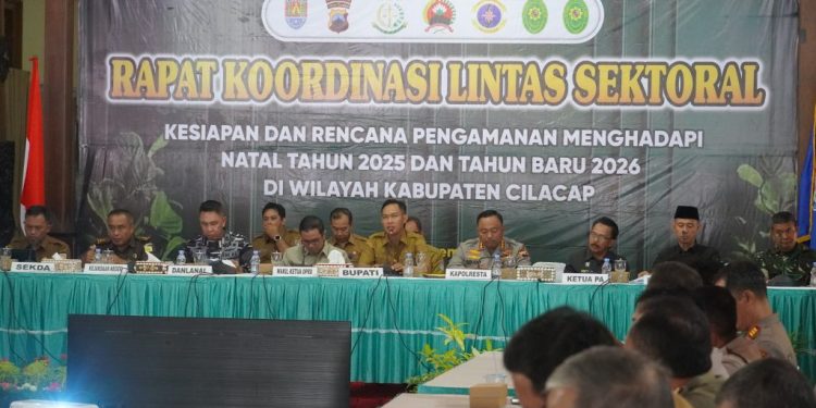 Pemkab Cilacap Siapkan Pengamanan Menjelang Natal 2025 dan Tahun Baru 2026