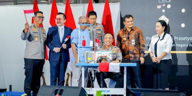Wakapolri Resmikan Kembali Pabrik Garmen di Pemalang