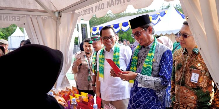 Bazar dan Penghargaan Adaro Spectapreneur 2025 Dukung UMKM Balangan
