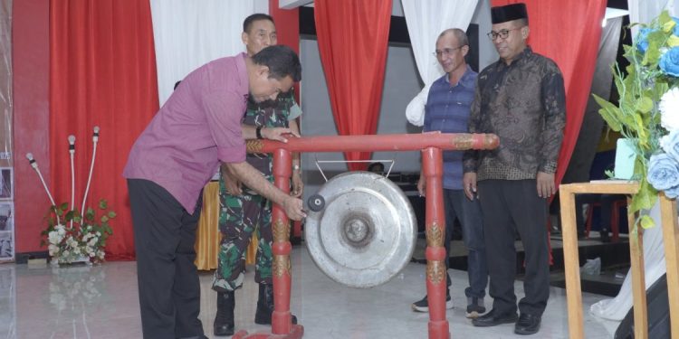 Asisten Sekda Tidore Resmi Membuka Kegiatan PRAMONI di SMP Negeri 1 Tidore