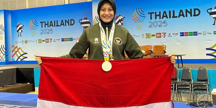 Atlet Gulat Tuban Mutoharoh Sabet Perak di SEA Games 2025