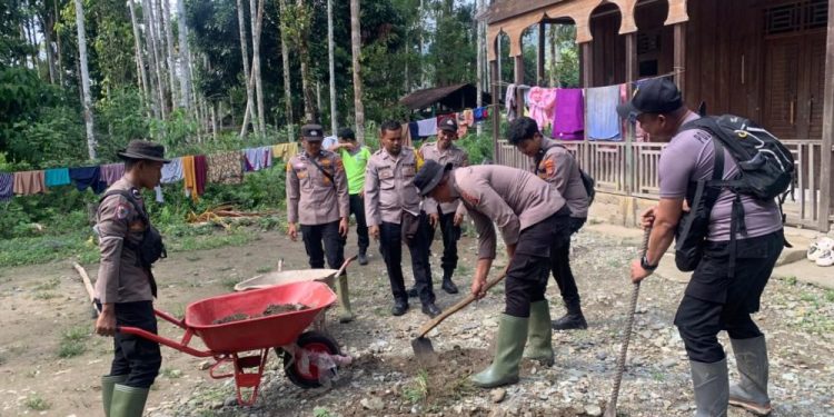 Polres Nagan Raya Bantu Pemulihan Pesantren Terdampak Banjir Bandang