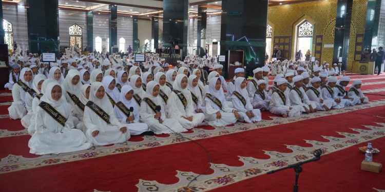 Wisuda Akbar III Rumah Tahfidz di Balangan Dorong Pembentukan Generasi Qur’ani