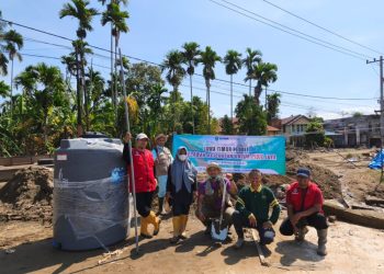 Tim Medis Jawa Timur Berikan Bantuan Kesehatan di Lokasi Banjir Pidie Jaya