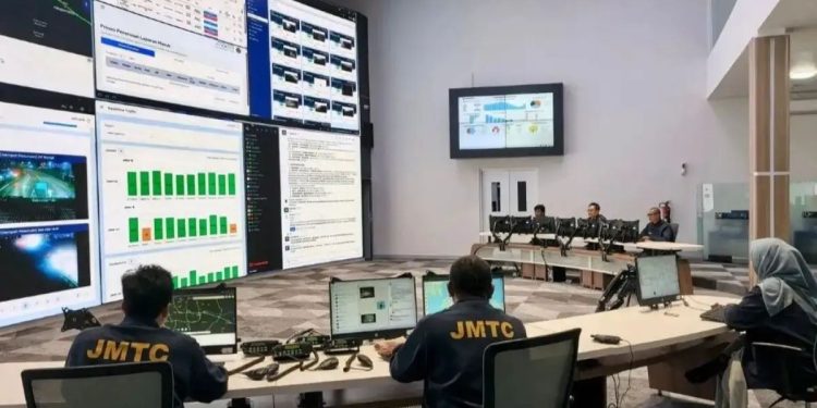 Lonjakan Volume Kendaraan Keluar Jabodetabek Jelang Natal 2025